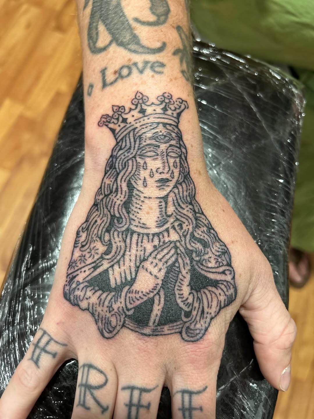 Tattoo by @barrotattooer — blackwork