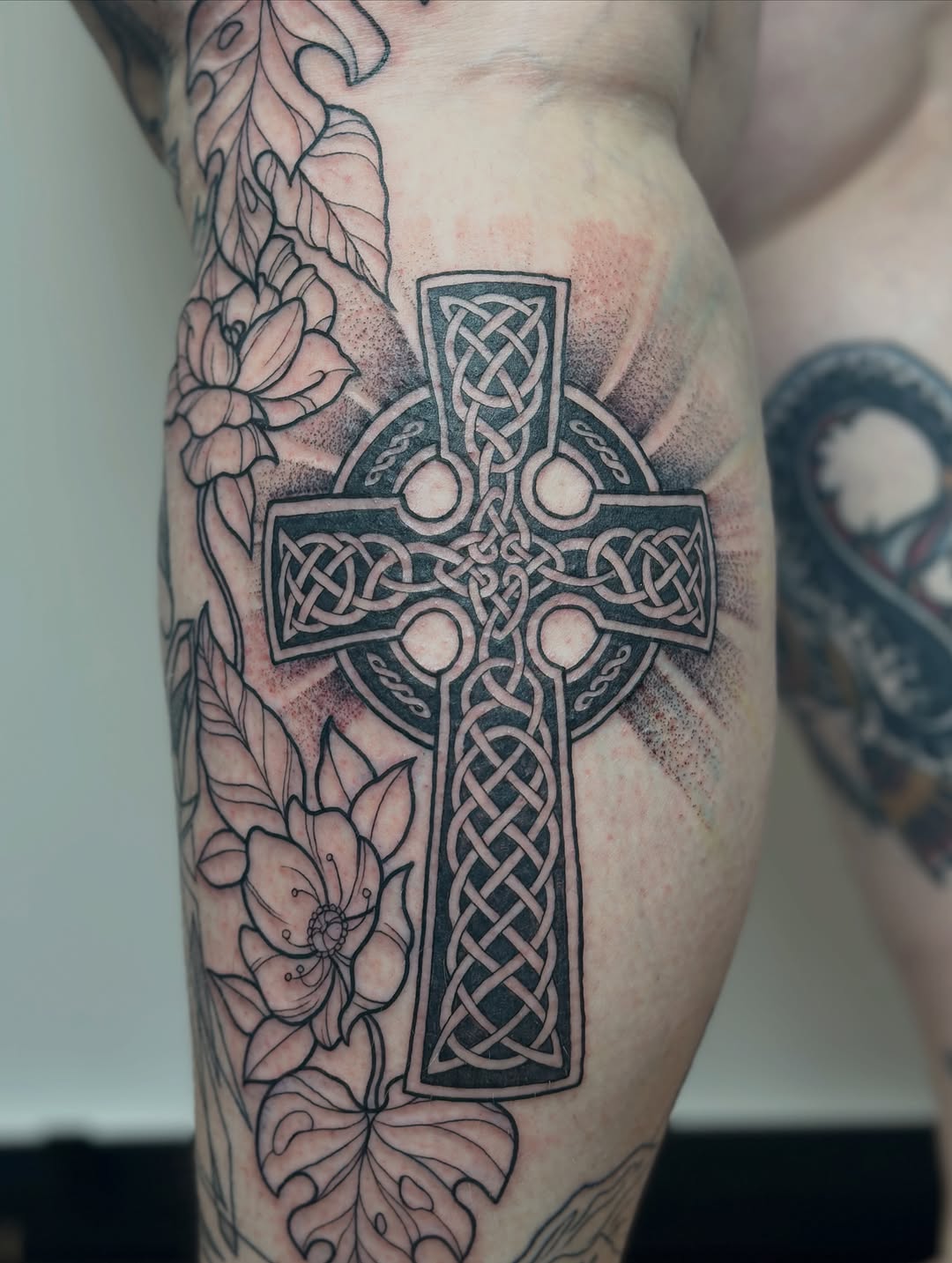 Tattoo by @gabymariatattoo — blackwork