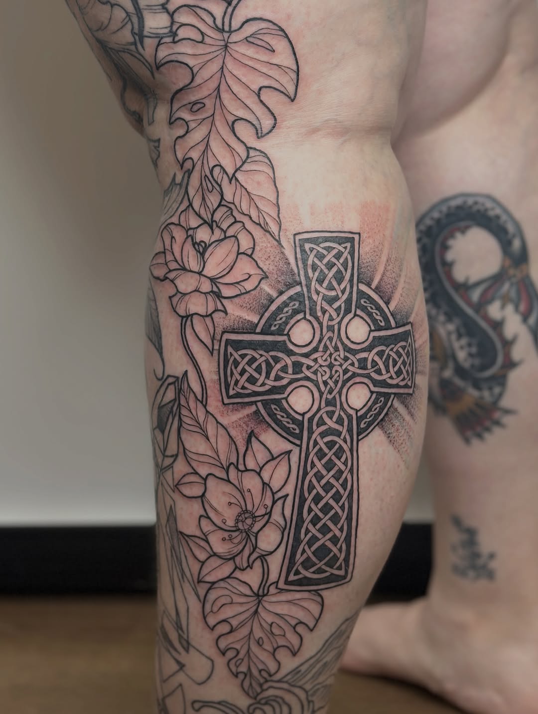 Tattoo by @gabymariatattoo — blackwork
