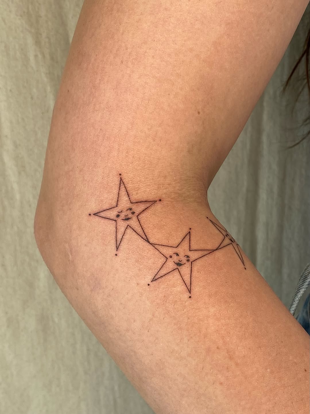 Tattoo by @sashinkatattoo — fine_line, minimalist