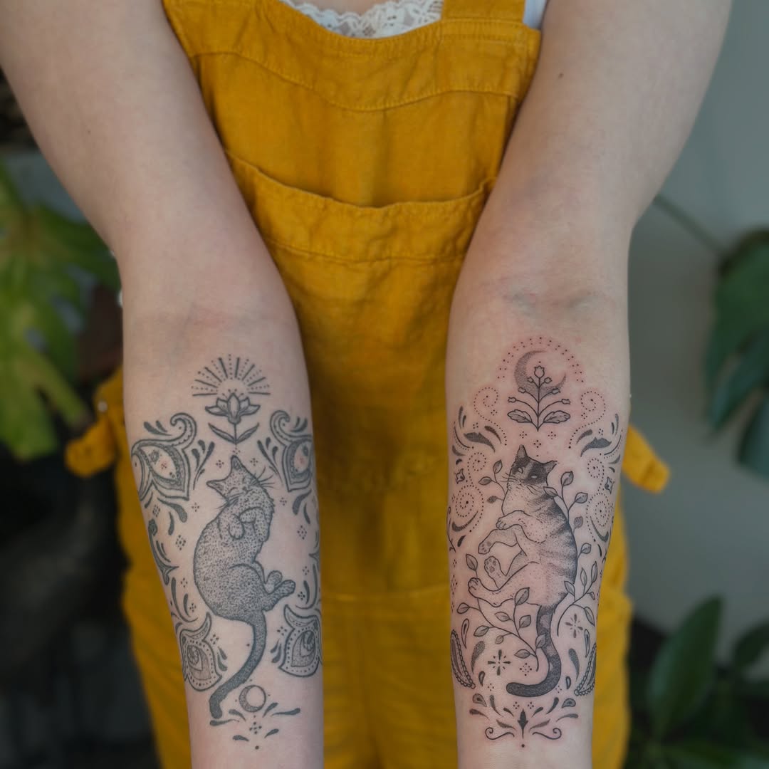 Tattoo by @santiagogdon β dotwork
