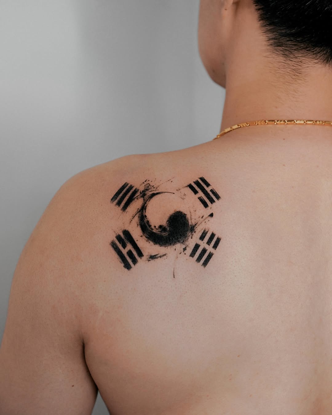 Tattoo by @yeonji_heart โ blackwork, illustrative