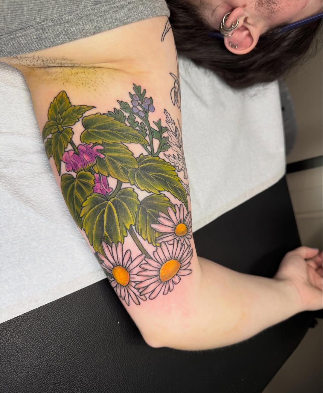 Tattoo by @alexcioppitattoos — realism, color