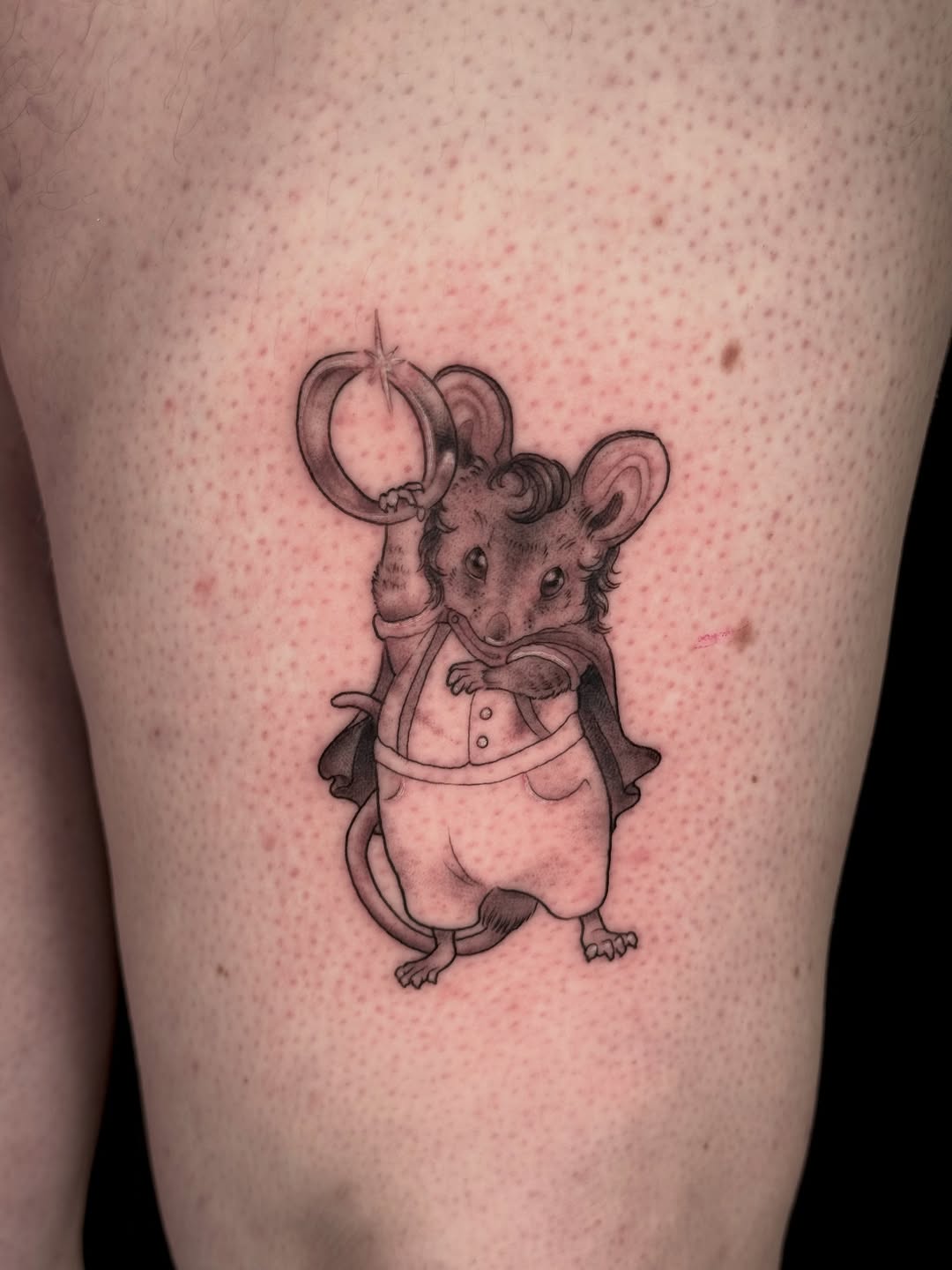 Tattoo by @catherineterlop โ black_and_grey, illustrative