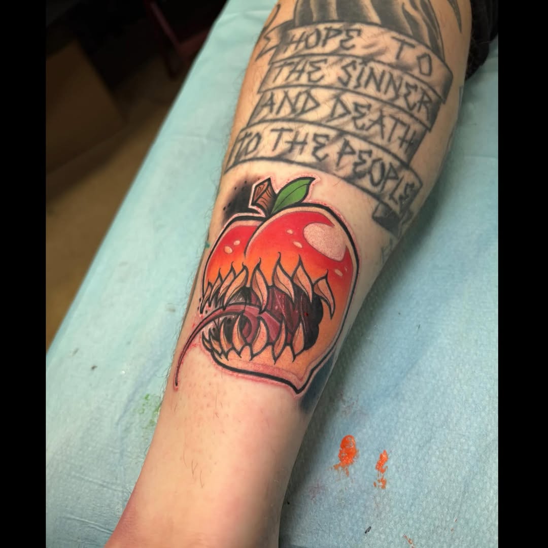 Tattoo by @bodyartbyalia — neo_traditional