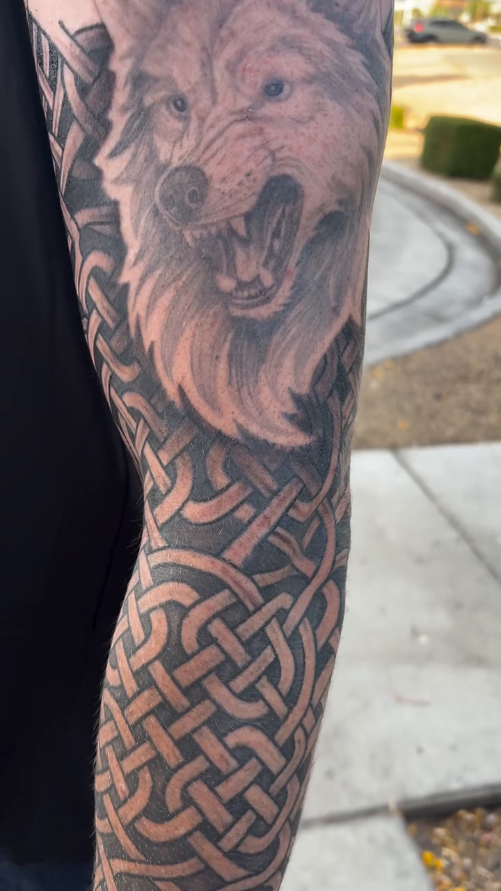 Tattoo by @redneckusotattoo — black_and_grey, realism