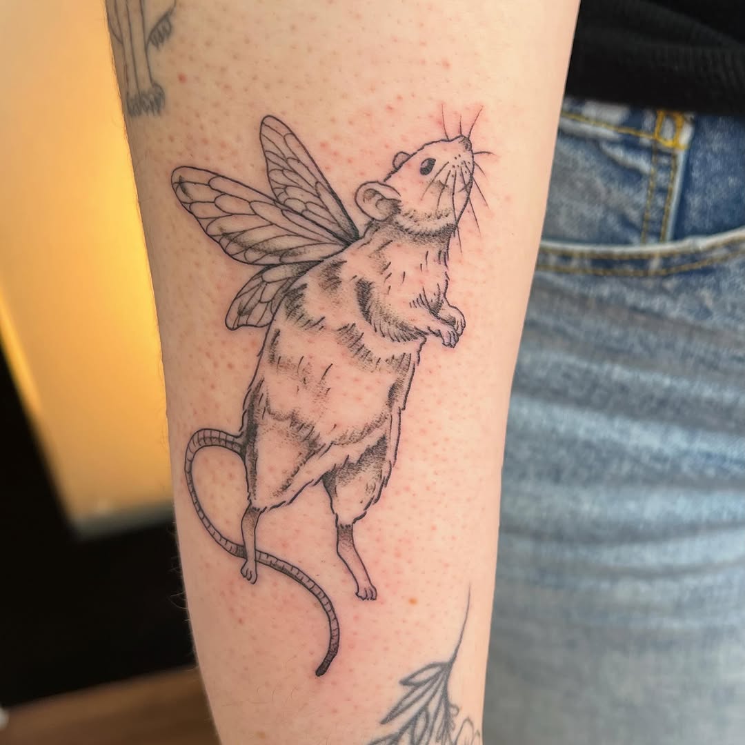 Tattoo by @beastlyflowers β fine_line, illustrative