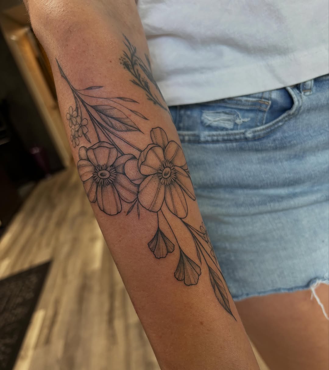 Tattoo by @haileybtats — fine_line