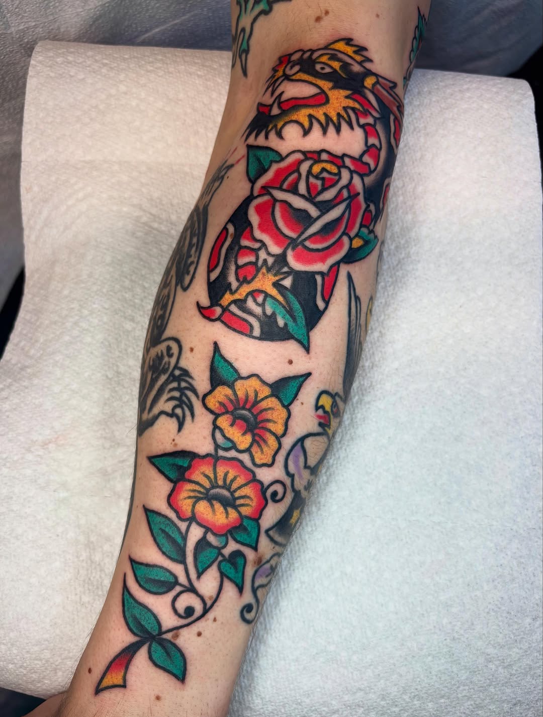 Tattoo by @alexsublett_tattoo โ american_traditional, illustrative