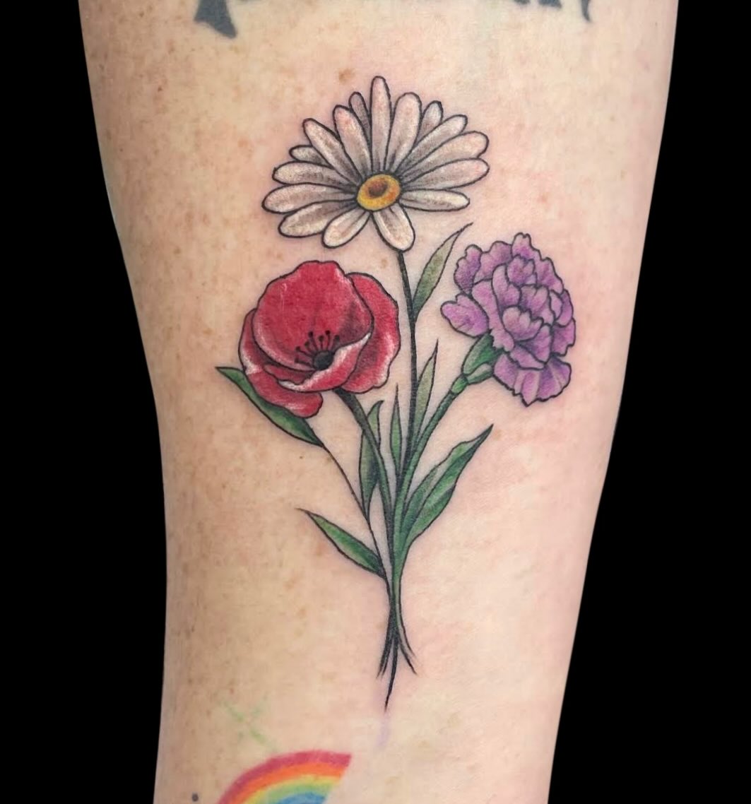 Tattoo by @ratqueentattoo — fine_line, illustrative