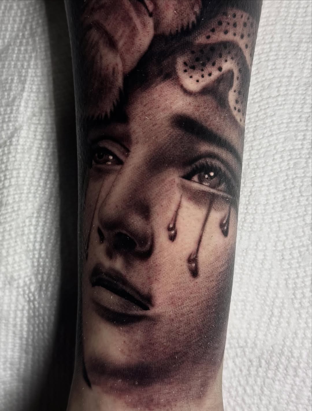 Tattoo by @toniotatts — realism, dark_realism