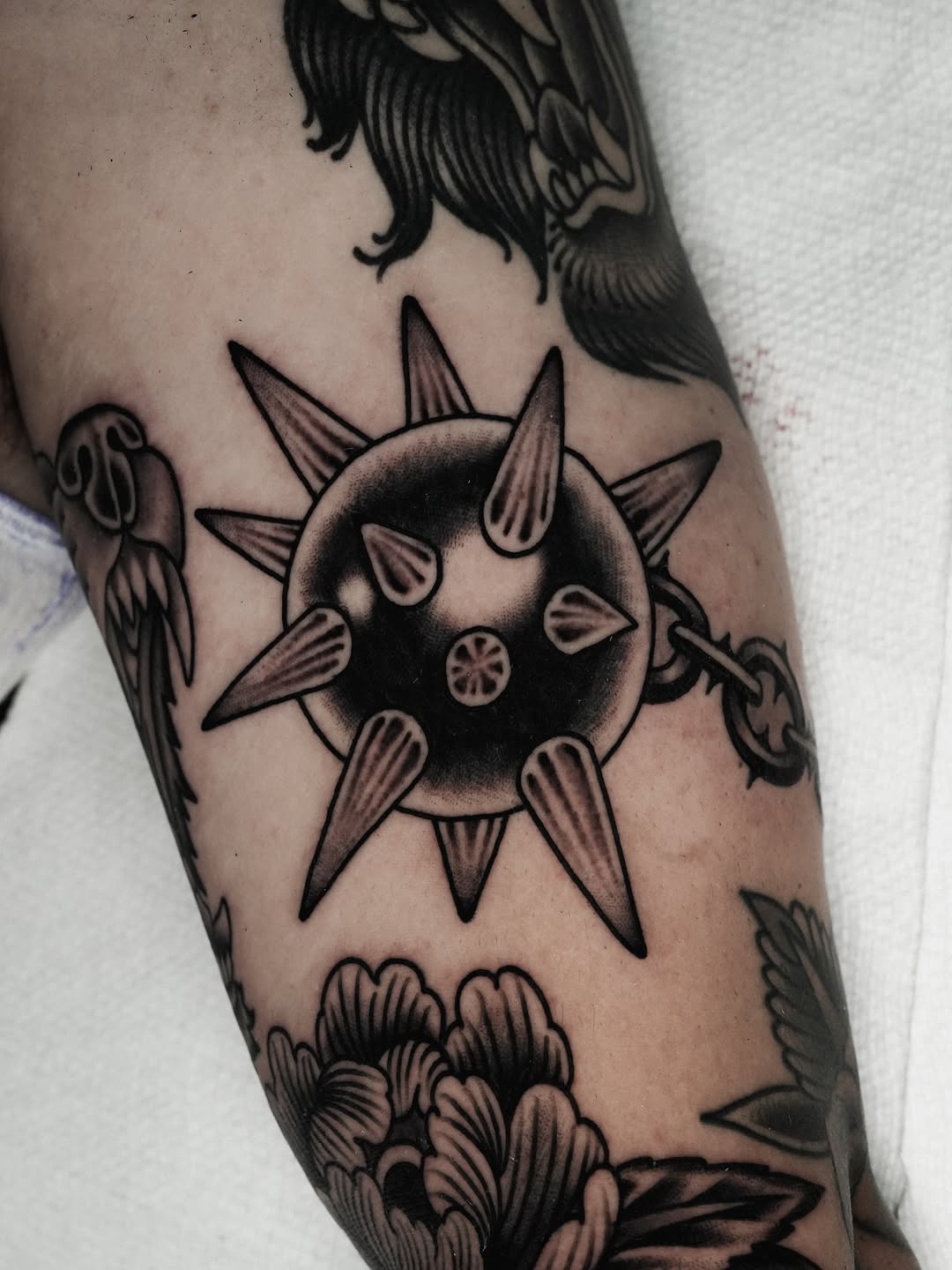 Tattoo by @robinson.tattoo โ american_traditional