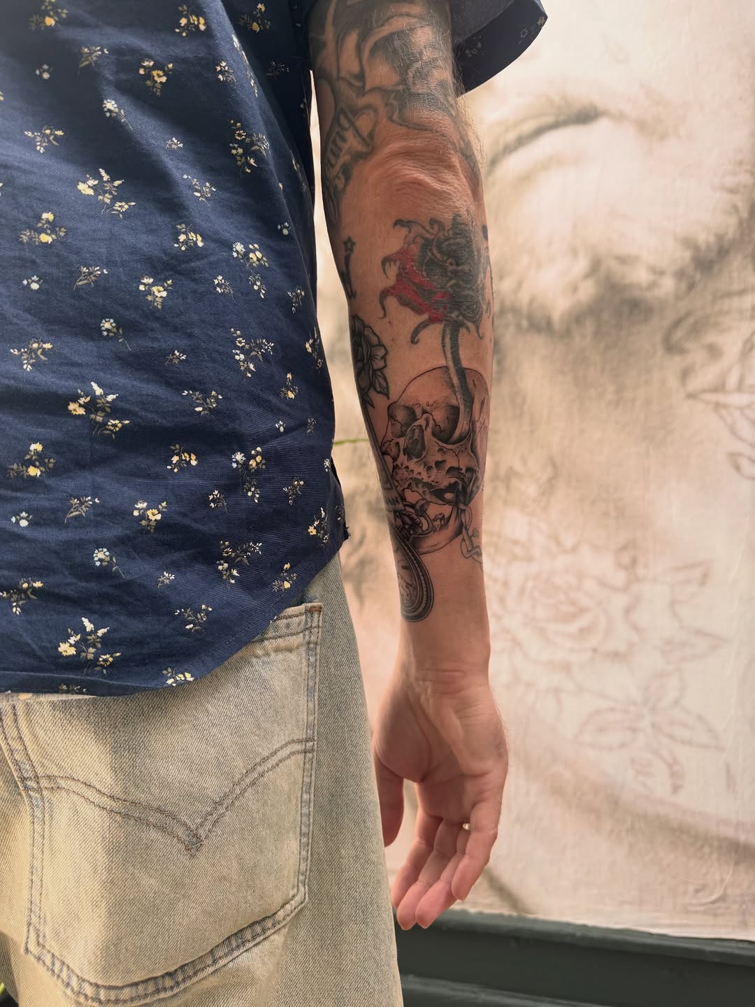 Tattoo by @sammmwch โ black_and_grey, illustrative