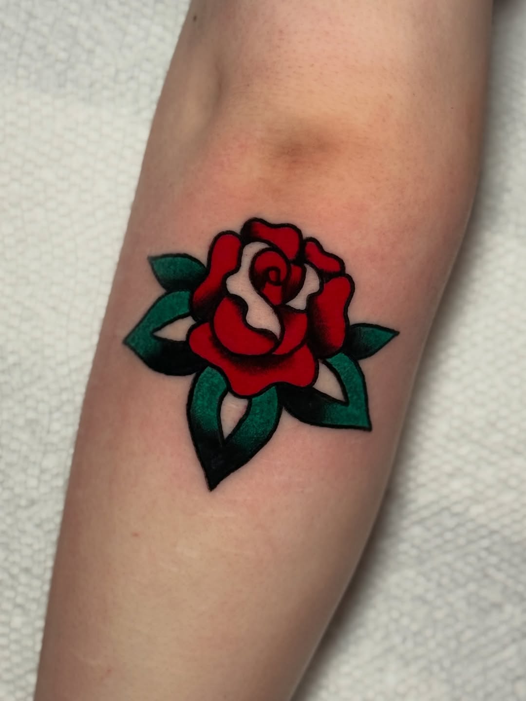 Tattoo by @sinistersparkleink โ american_traditional