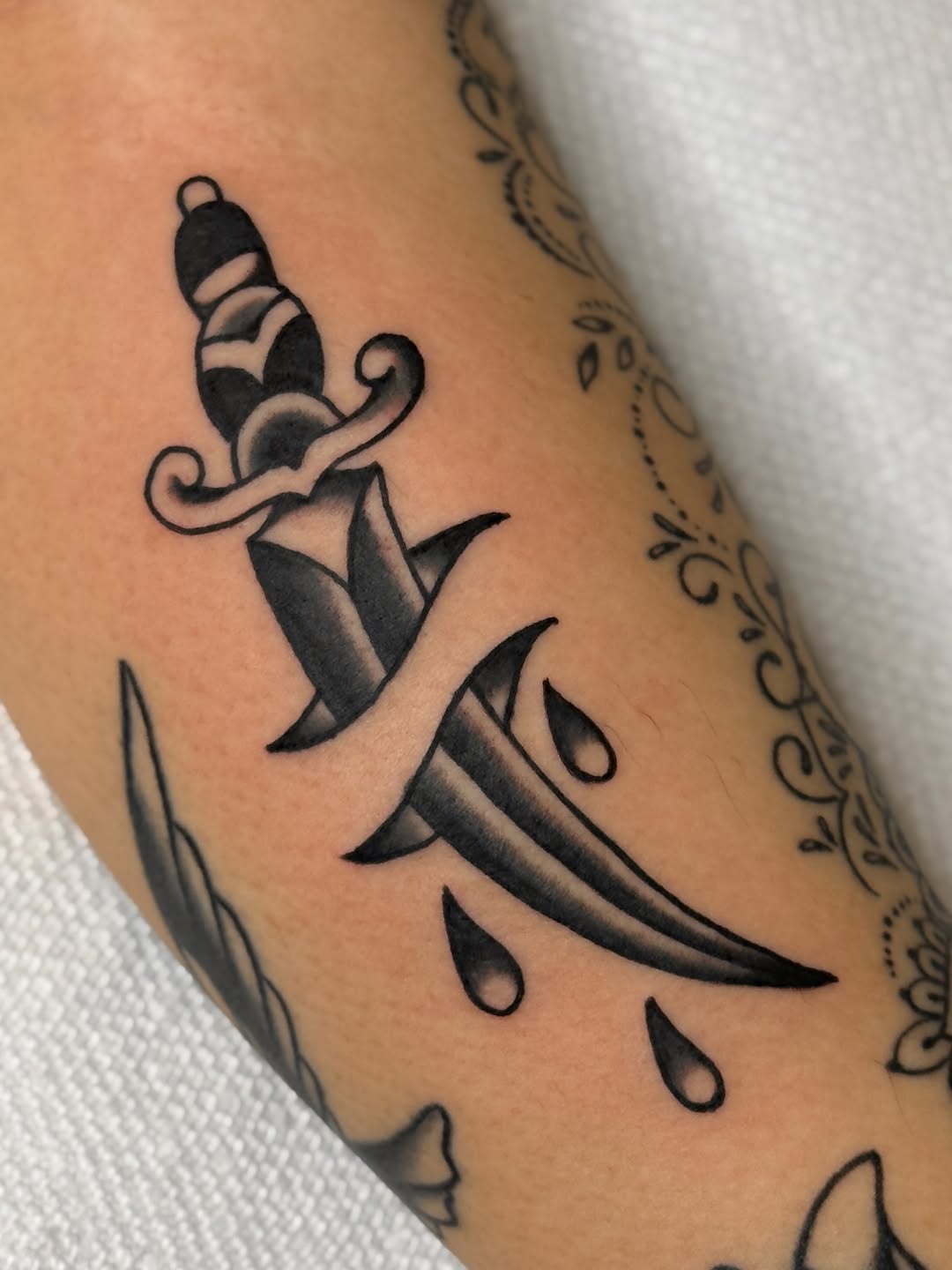 Tattoo by @sinistersparkleink โ american_traditional, black_and_grey