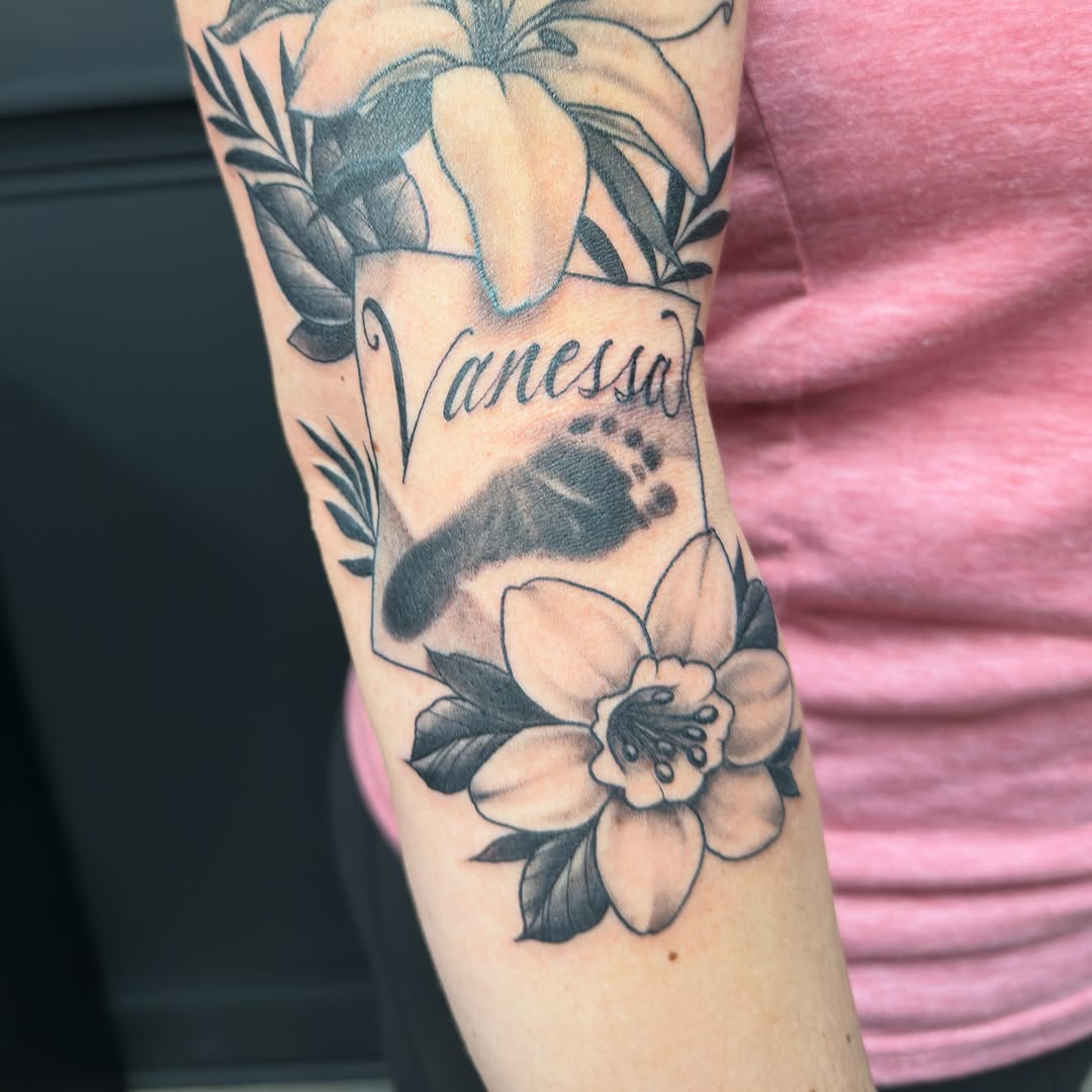 Tattoo by @justinhaytattoos โ black_and_grey, realism