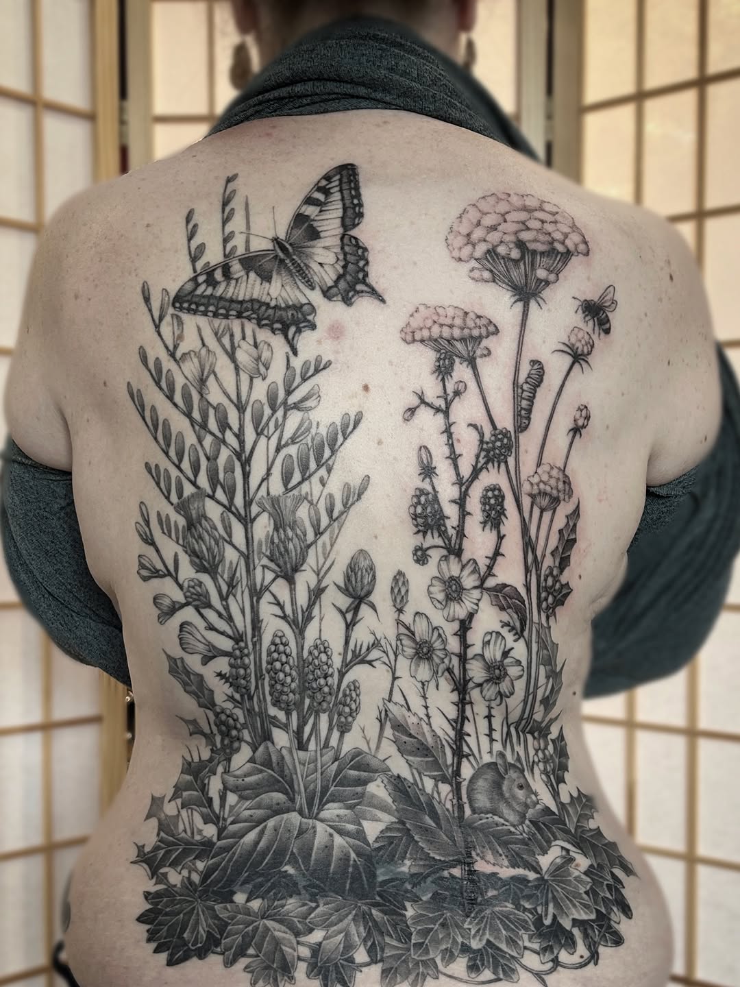 Tattoo by @takomanink — realism