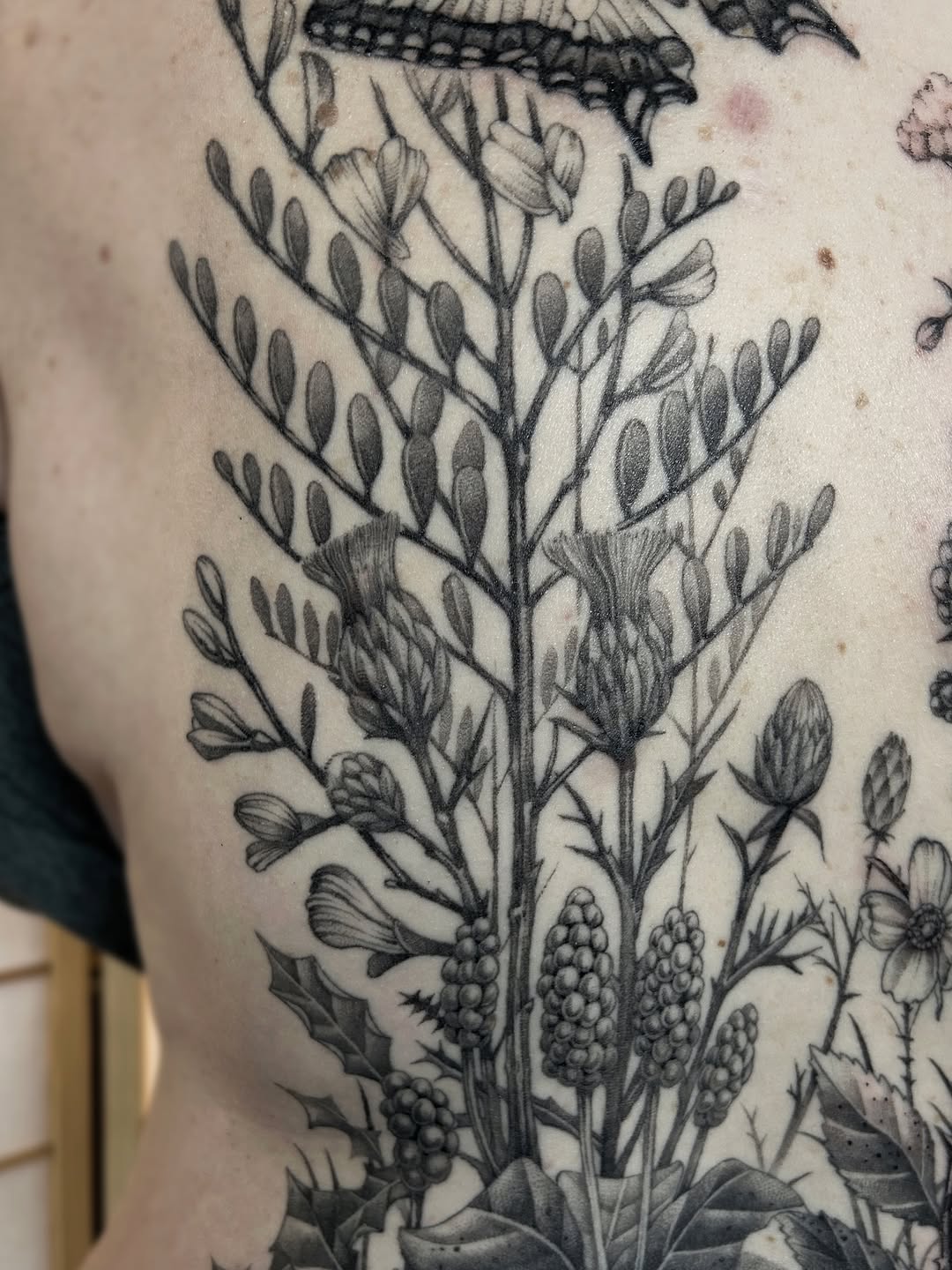 Tattoo by @takomanink — black_and_grey