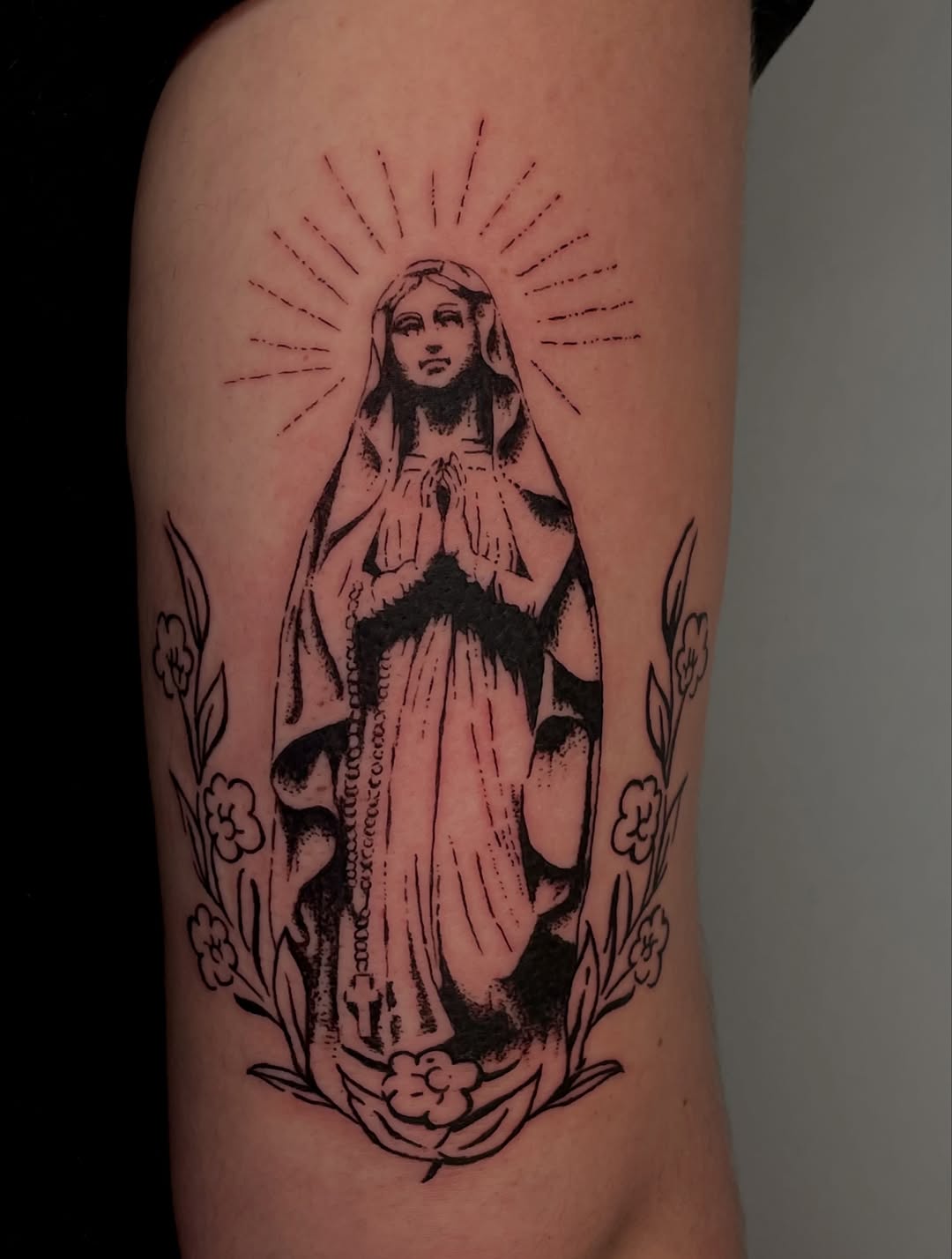 Tattoo by @thankyou4thetrust — blackwork, illustrative