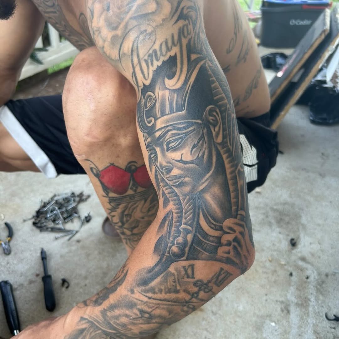 Tattoo by @idrinkink_ — black_and_grey, realism