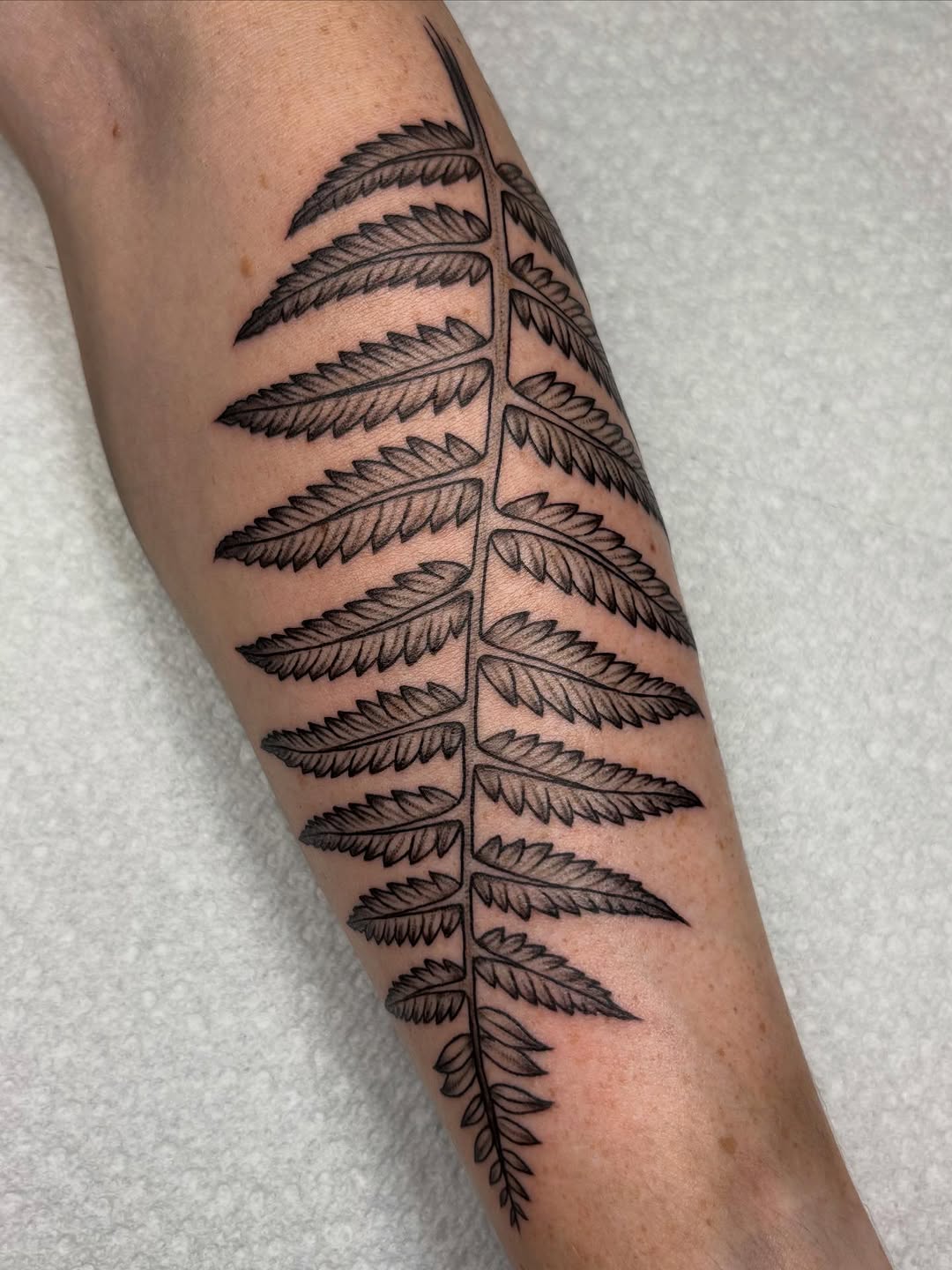 Tattoo by @jaeyuutattoo — black_and_grey