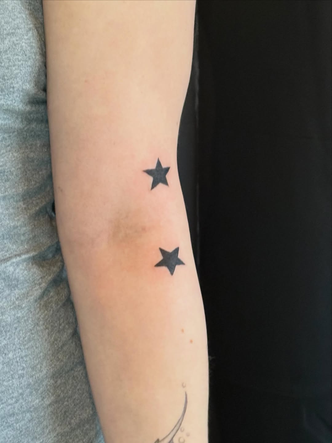 Tattoo by @tattoosbyoliviarenae โ minimalist