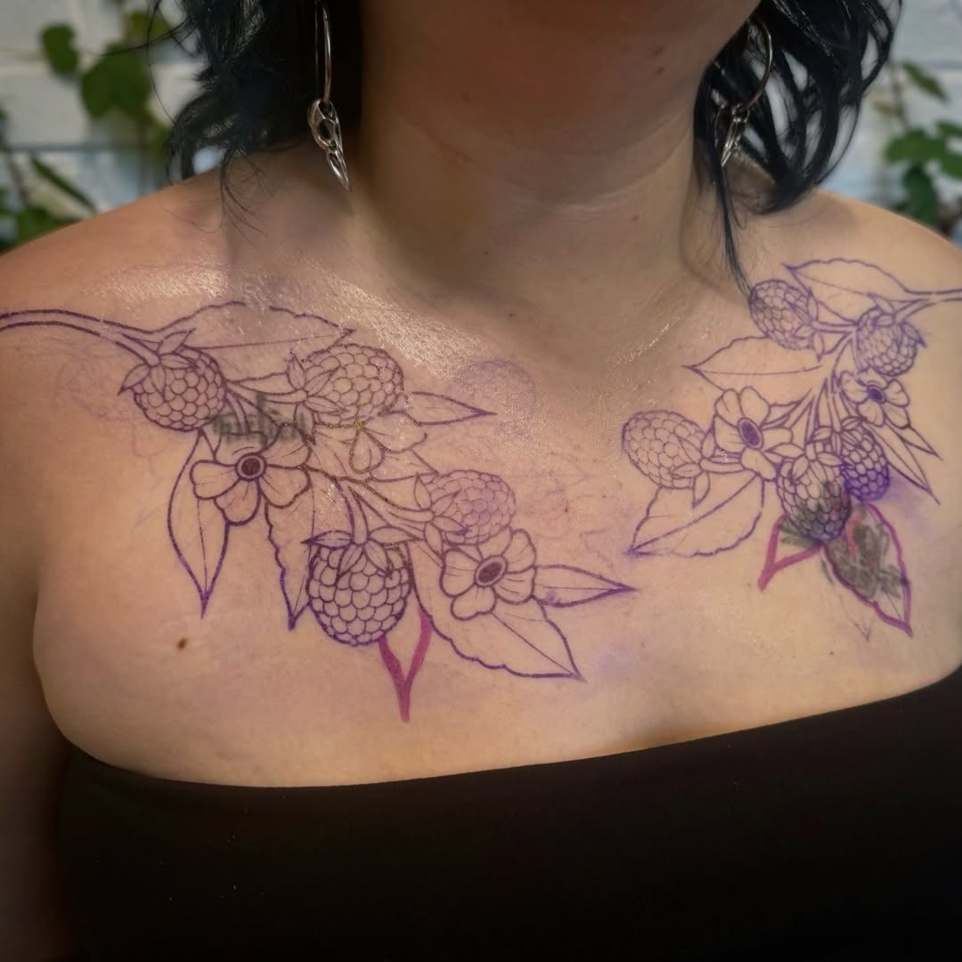 Tattoo by @daphnelovetattoo — fine_line