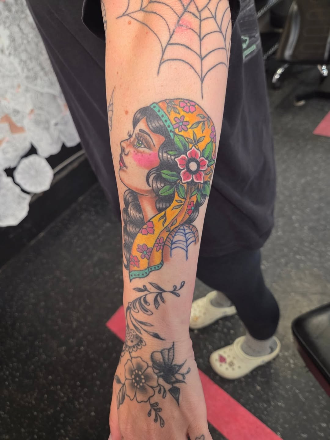 Tattoo by @you_aint_seen_muffins_yet β neo_traditional, american_traditional