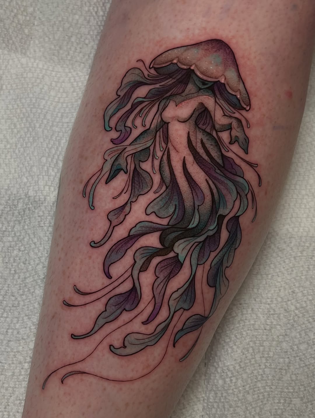 Tattoo by @girlwiththefoxtattoo — fine_line, illustrative
