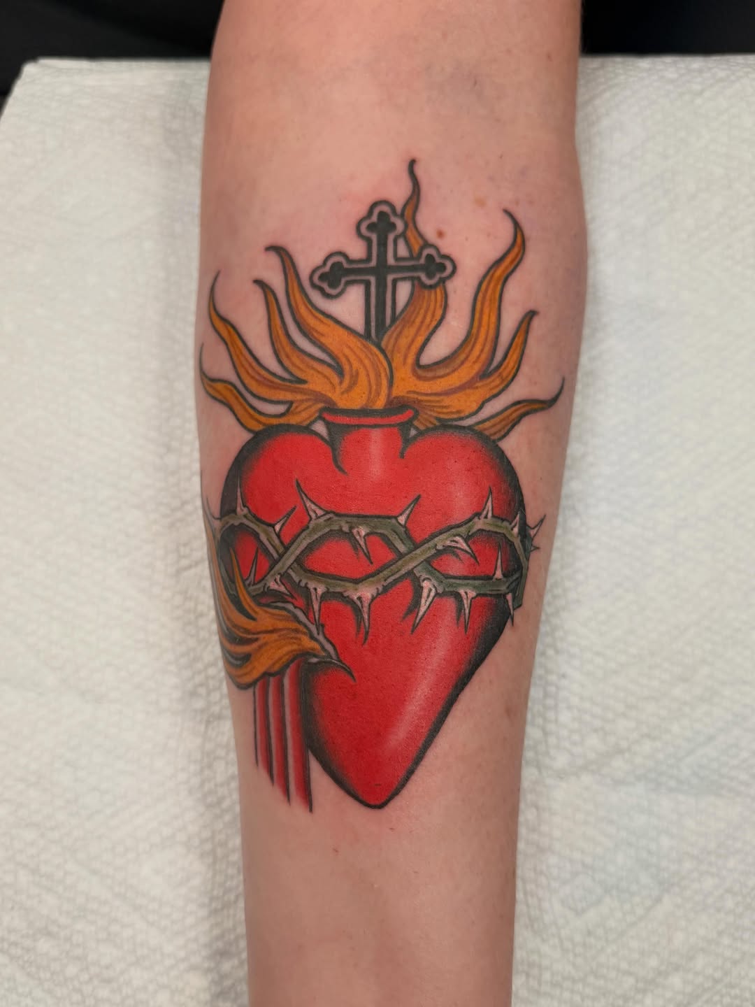 Tattoo by @englikethelang — american_traditional, illustrative