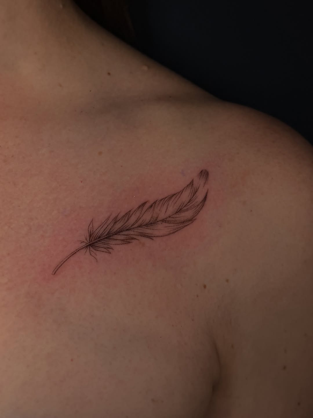 Tattoo by @mariannefriositattoo — fine_line