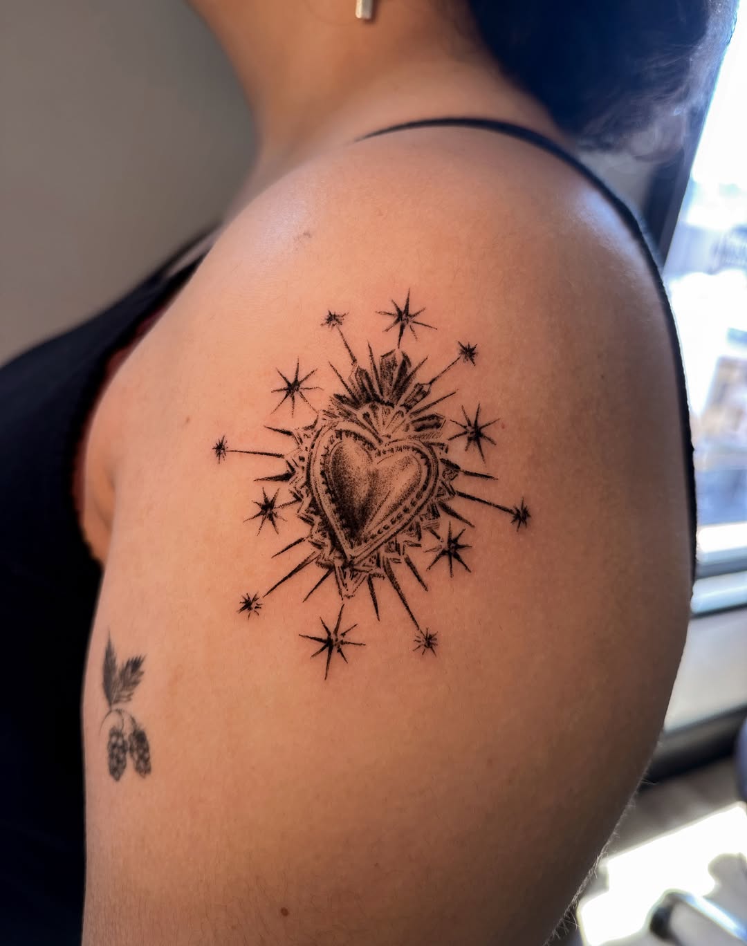 Tattoo by @sexytattoofactory — black_and_grey, illustrative