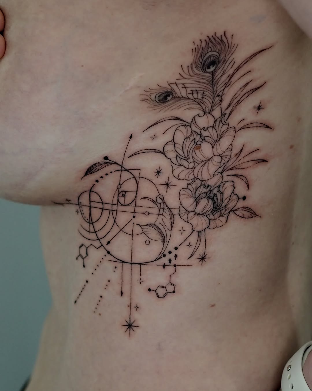 Tattoo by @mk_tt__ — fine_line, geometric