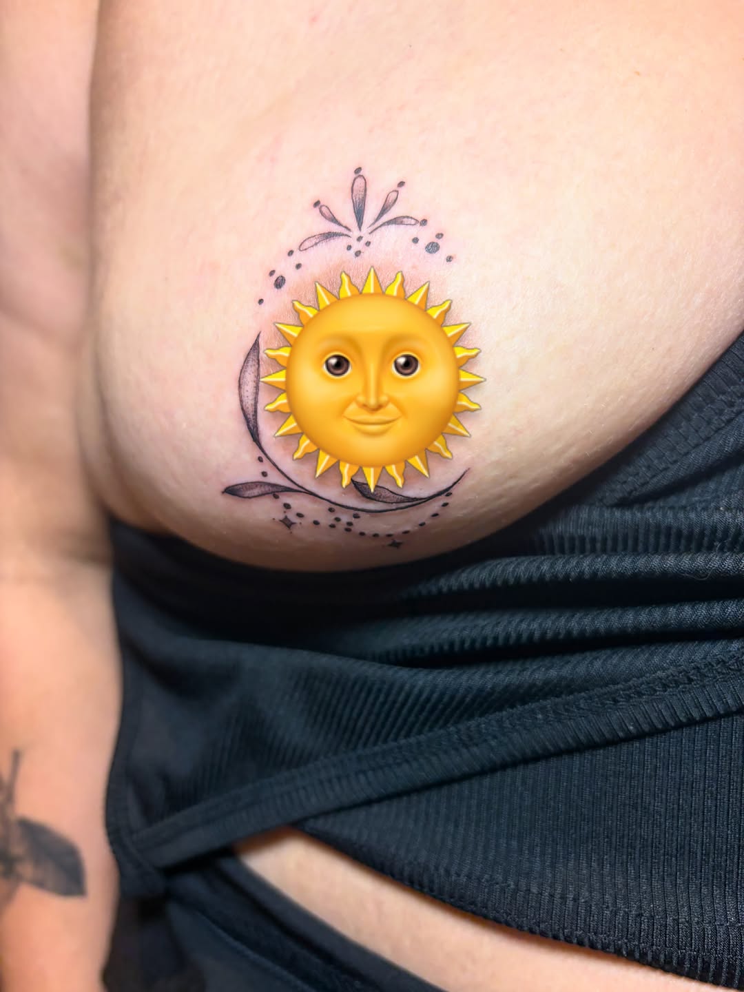 Tattoo by @em_pene — illustrative, fine_line