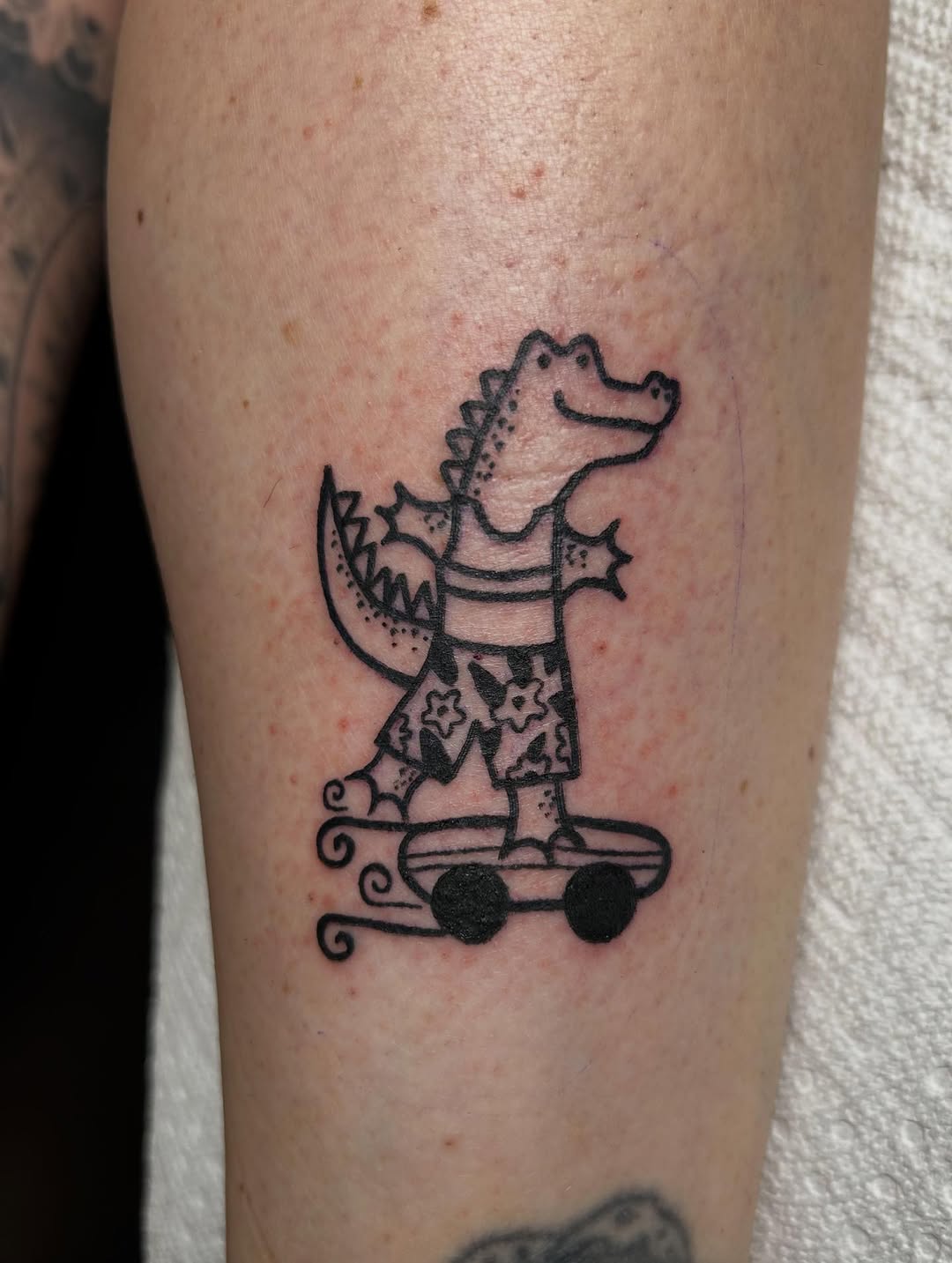 Tattoo by @lilbit.tat โ illustrative, ignorant