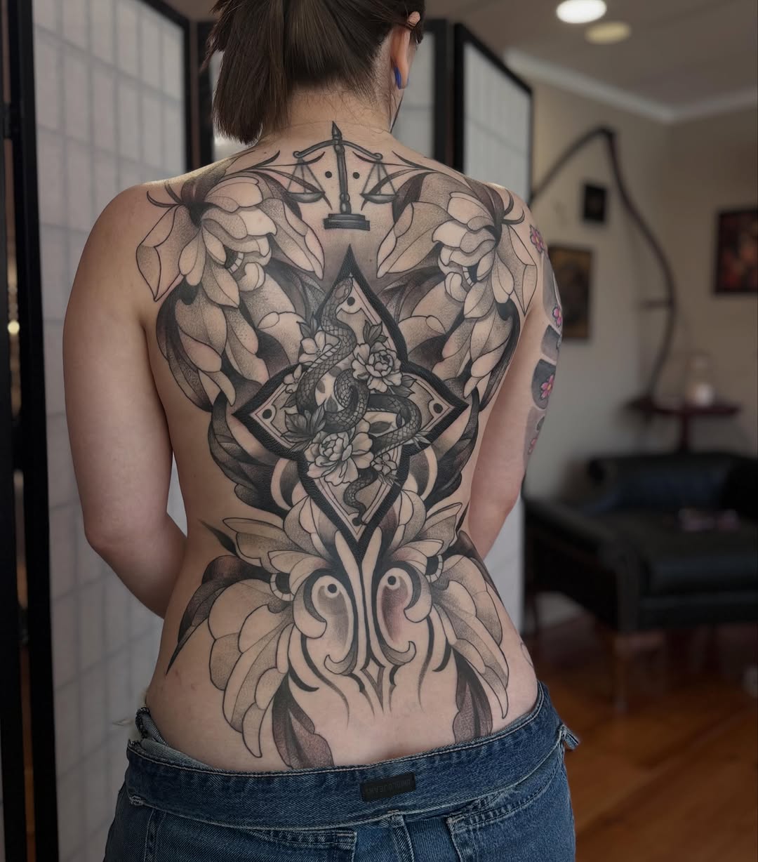 Tattoo by @lauren.tattoos — black_and_grey, ornamental