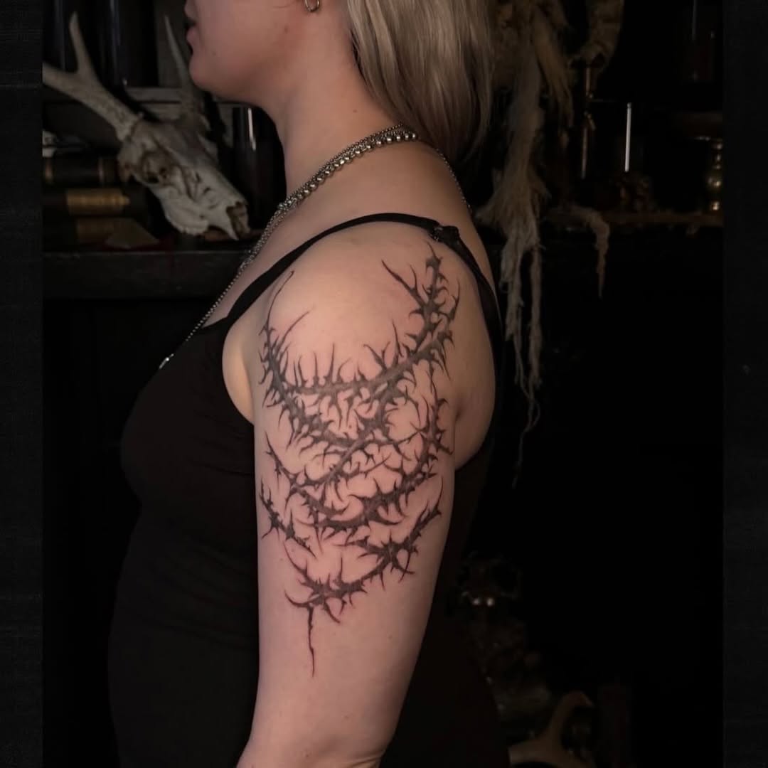 Tattoo by @jdraven β blackwork