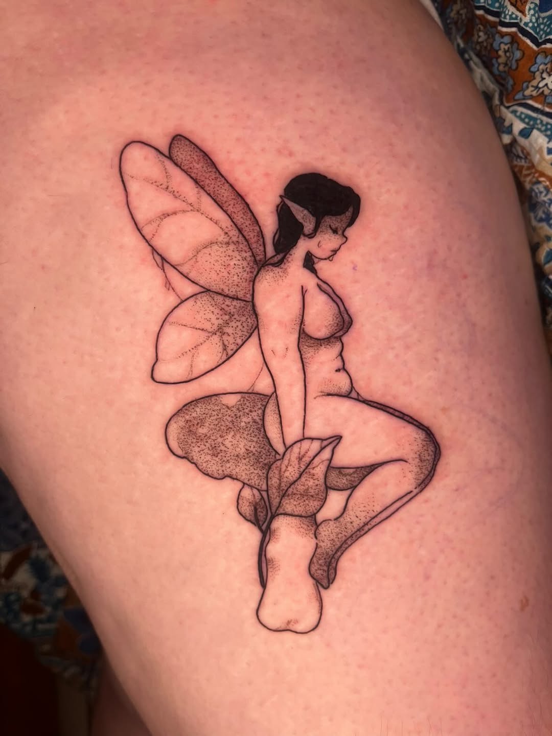 Tattoo by @pitypostcard โ dotwork, fine_line
