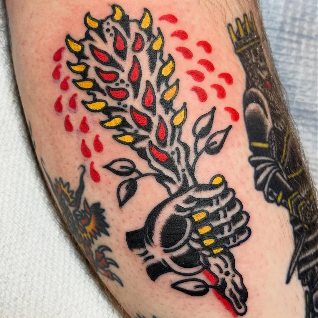 Tattoo by @ross_ians_tattoo — american_traditional