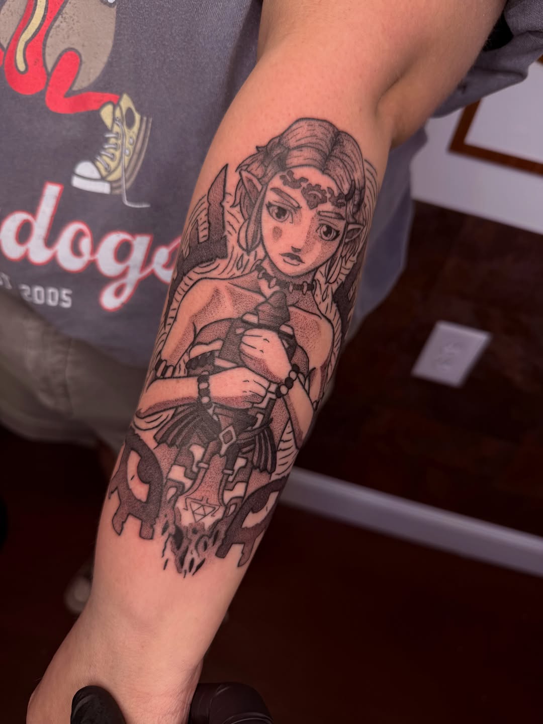 Tattoo by @munsterjamtattoos — dotwork