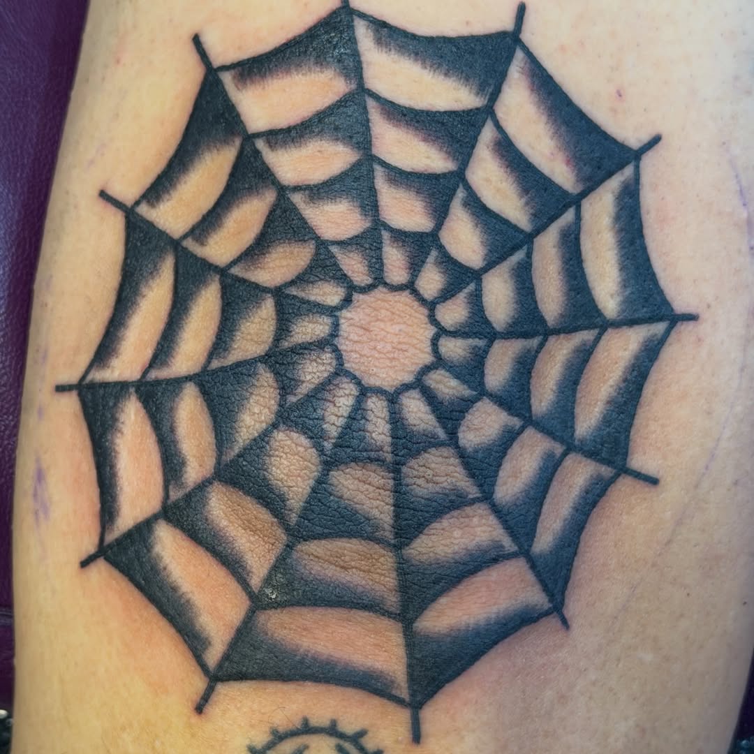 Tattoo by @jafeel_tattoos — blackwork