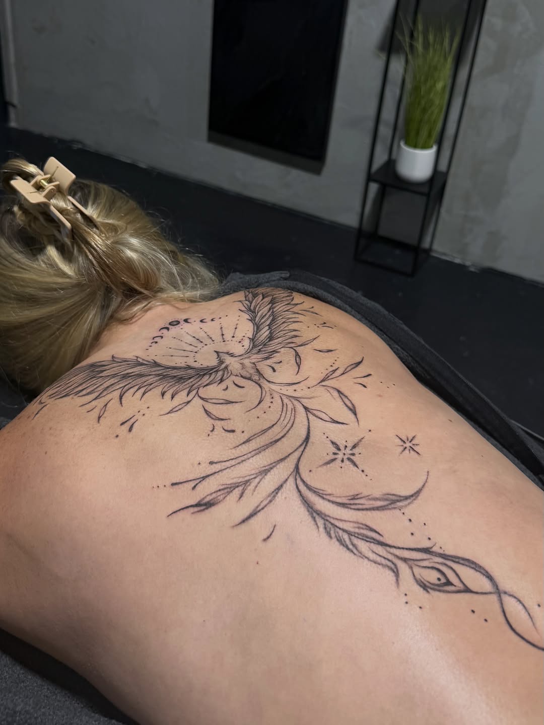 Tattoo by @rainingtattoos — fine_line, dotwork
