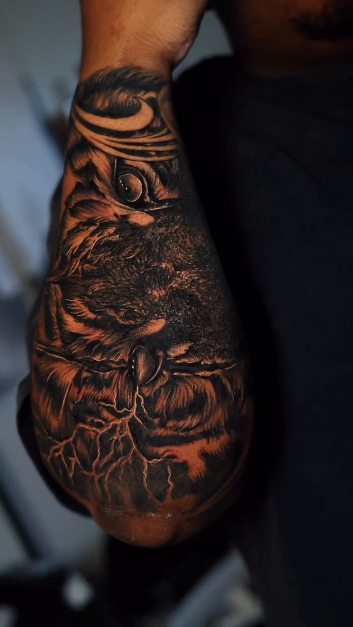 Tattoo by @bigg_pimpingg — black_and_grey, realism