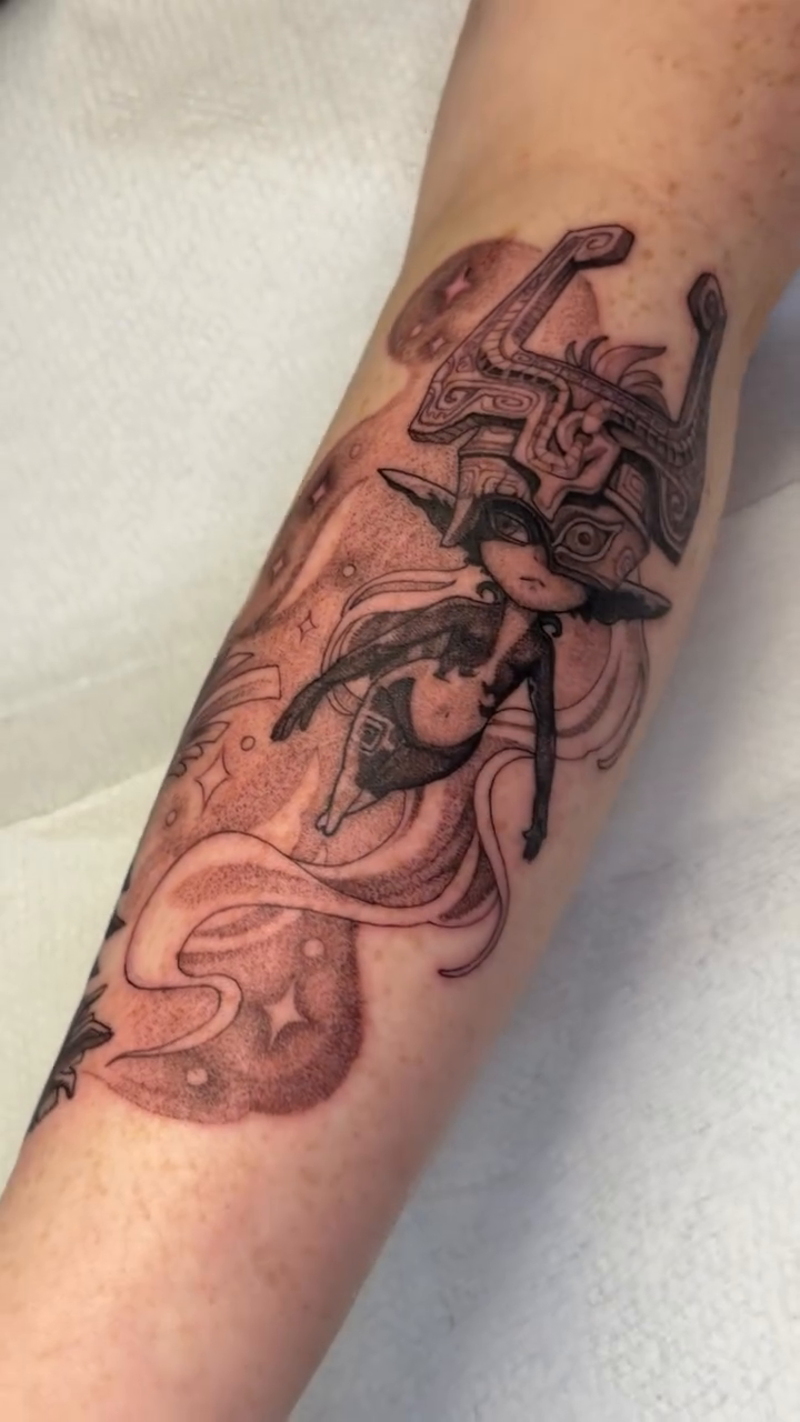 Tattoo by @dumbpeach.jpg — black_and_grey, realism