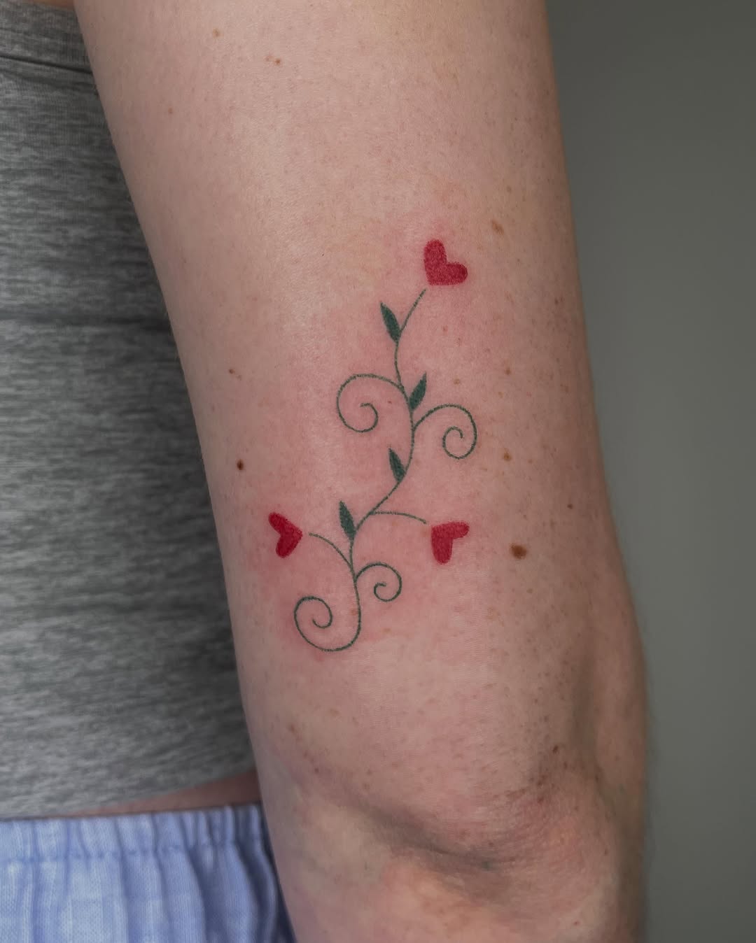 Tattoo by @cowgirlufo — minimalist