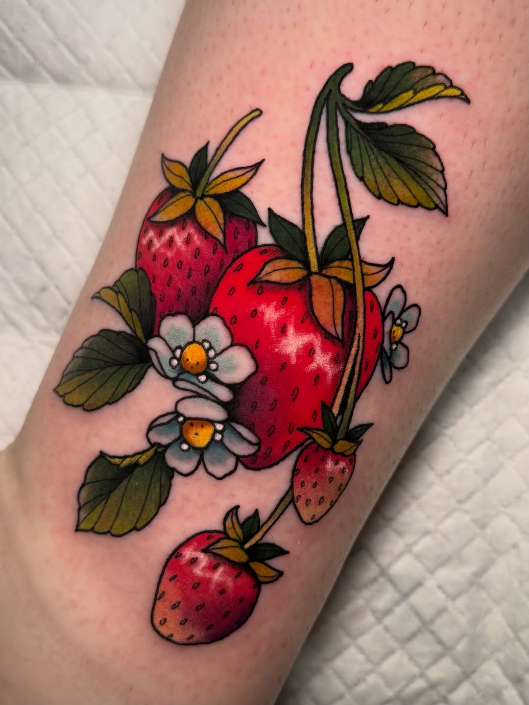 Tattoo by @darien.alexandra โ american_traditional