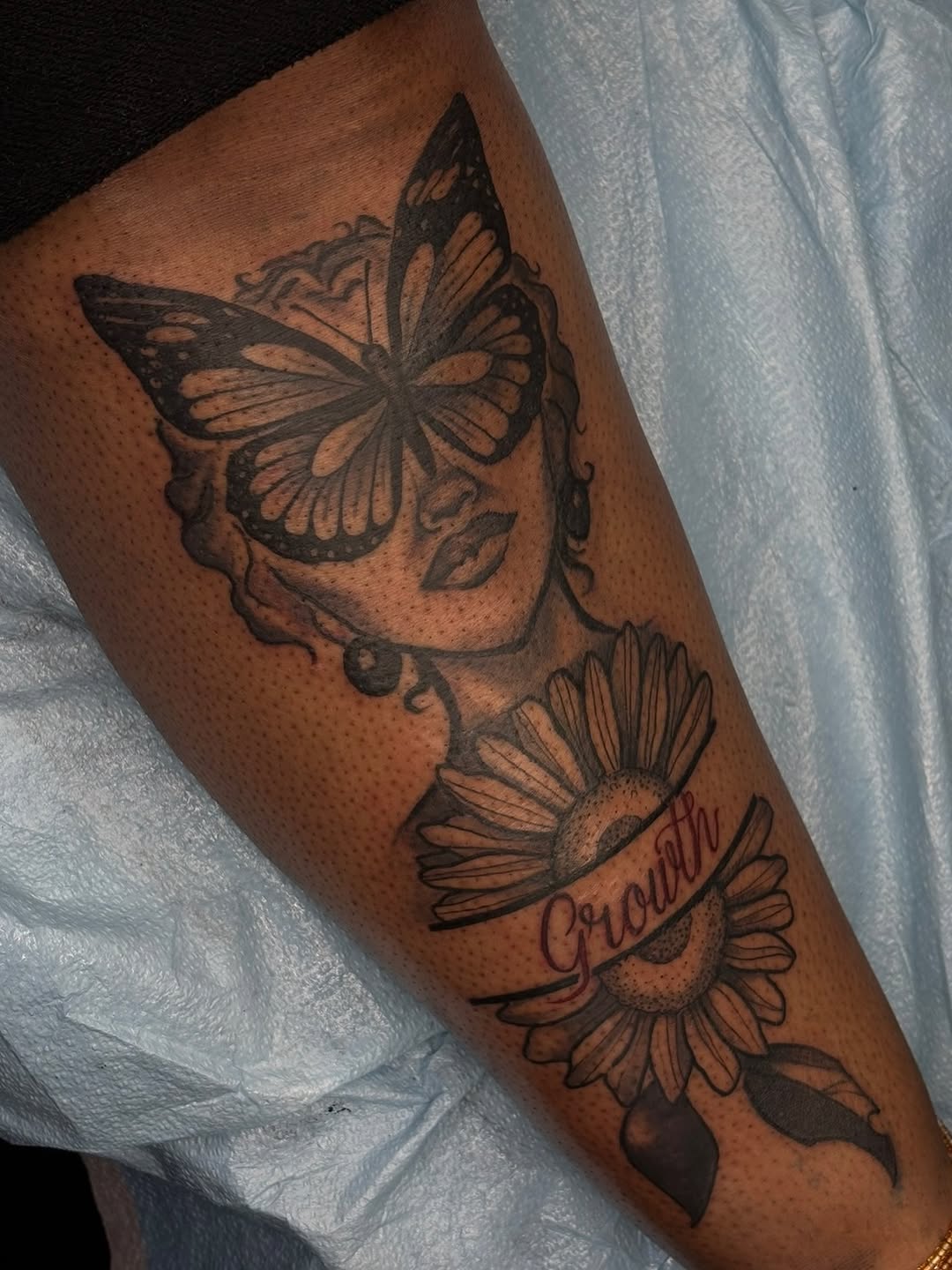 Tattoo by @bluprinttattoo โ black_and_grey