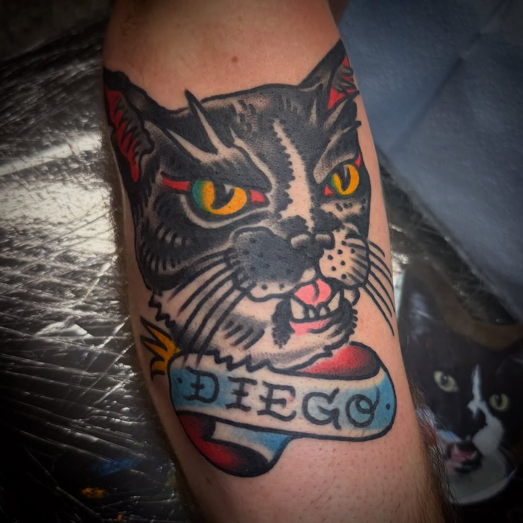 Tattoo by @chuckieneedles — american_traditional, illustrative