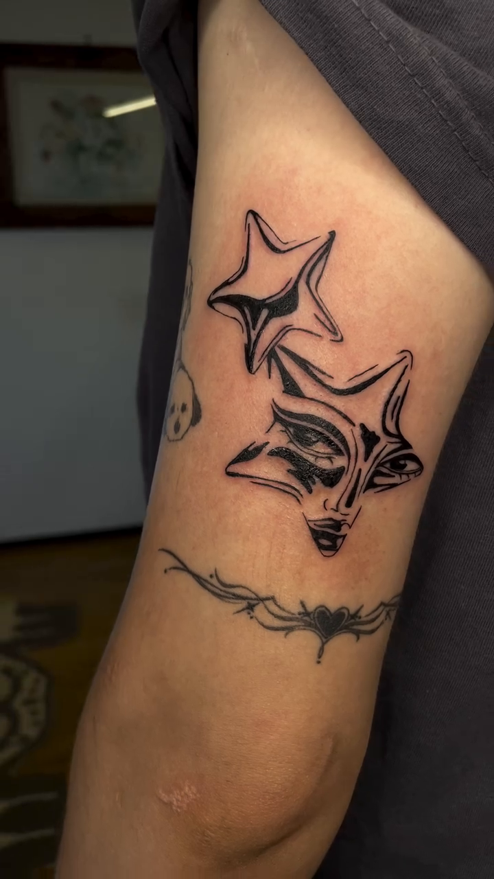 Tattoo by @choriizho — blackwork