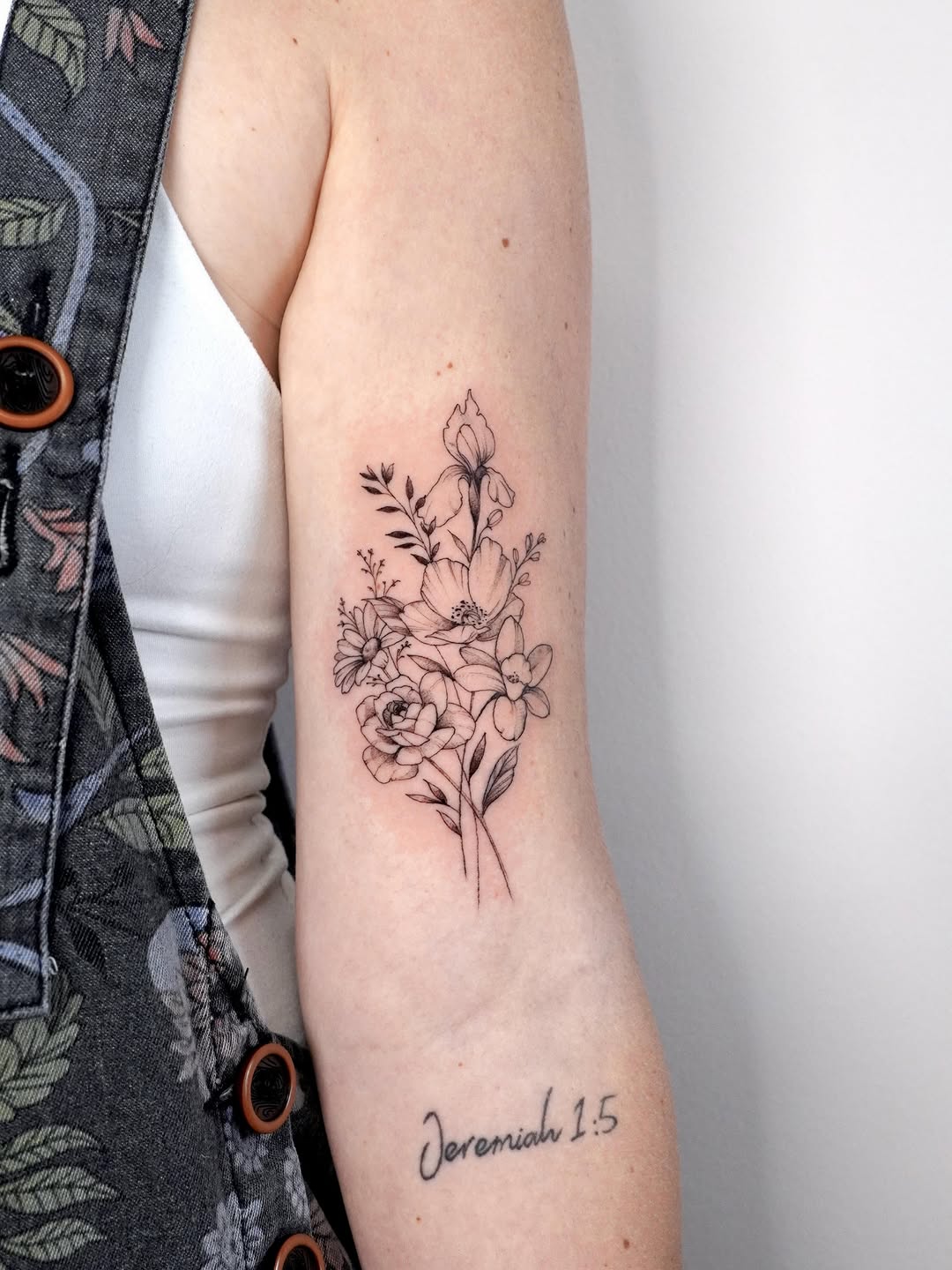 Tattoo by @mariannaddking — fine_line, illustrative